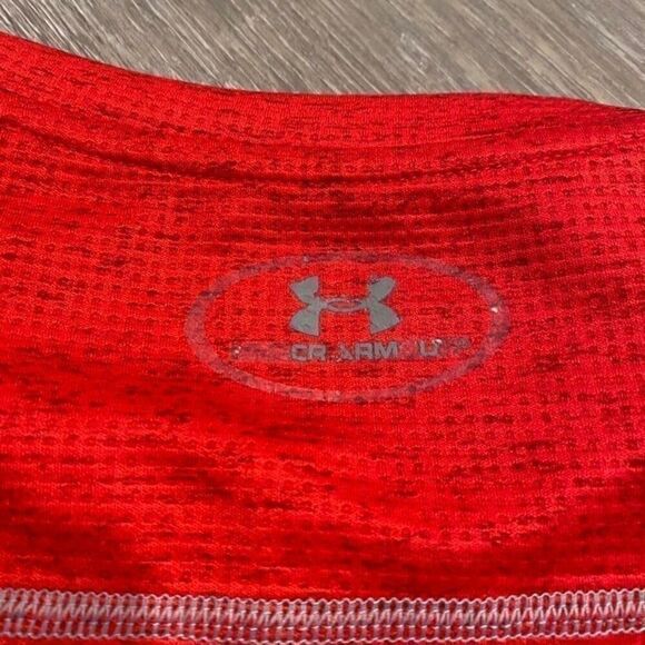 Under Armour Red Athletic Long Sleeve Shirt Men Large Bin J-8 - Picture 4 of 5